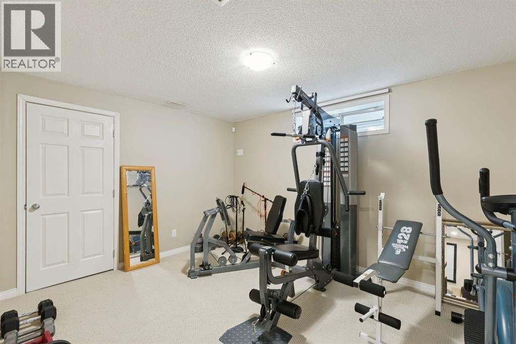 42 Cresthaven Way SW — photo 34