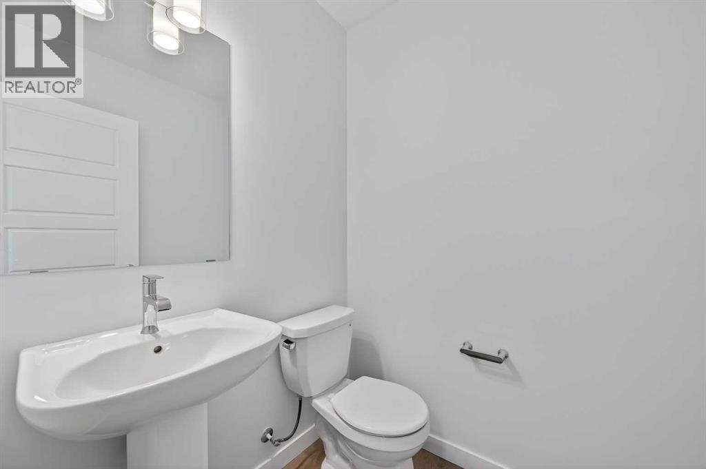 32 Red Embers Plaza NE — photo 8