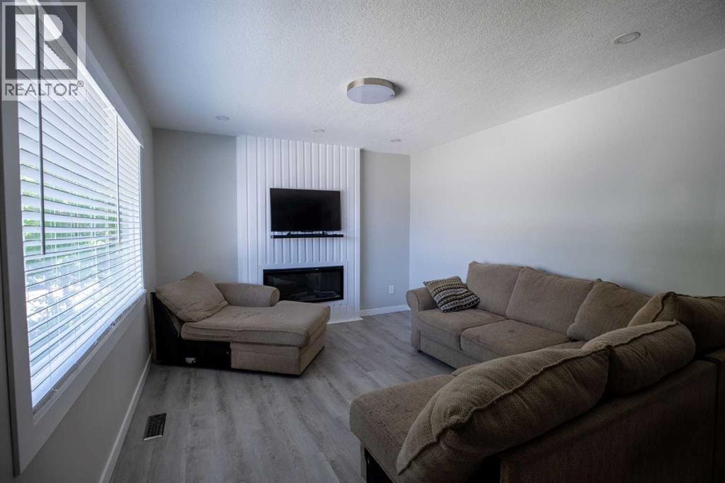 119 Maranda Close NE — photo 10