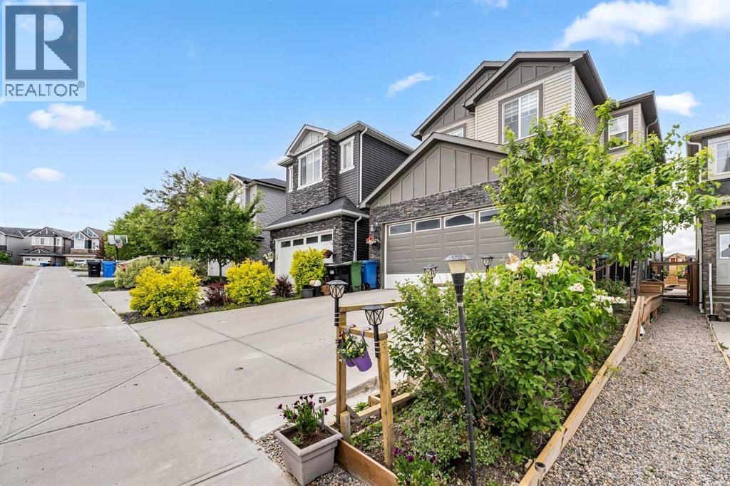 236 Nolanhurst Crescent NW — photo 42
