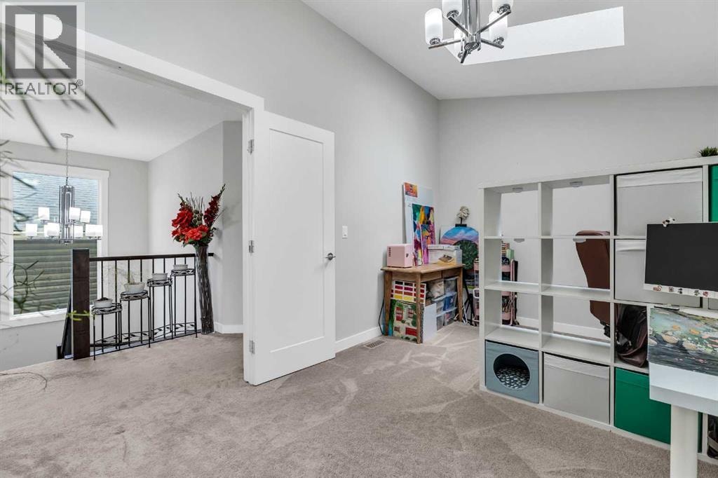 236 Nolanhurst Crescent NW — photo 34