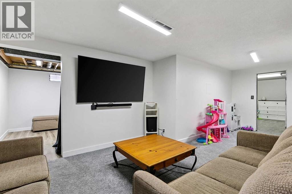 309 Olympia Drive SE — photo 25