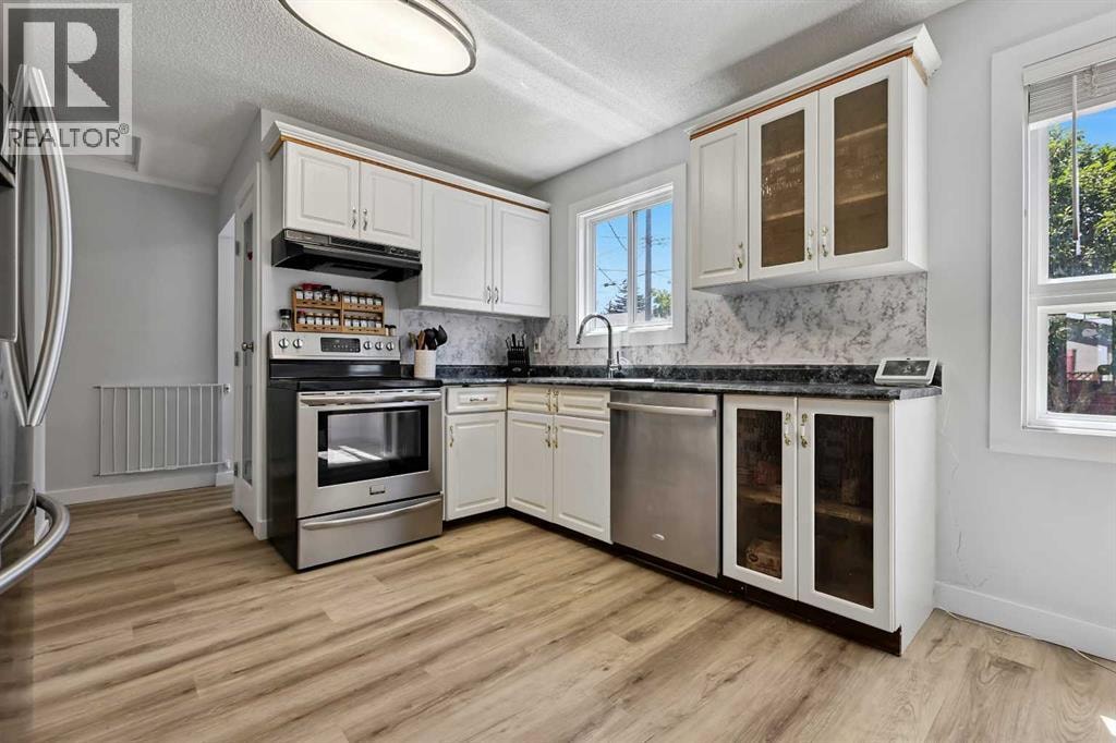 309 Olympia Drive SE — photo 9