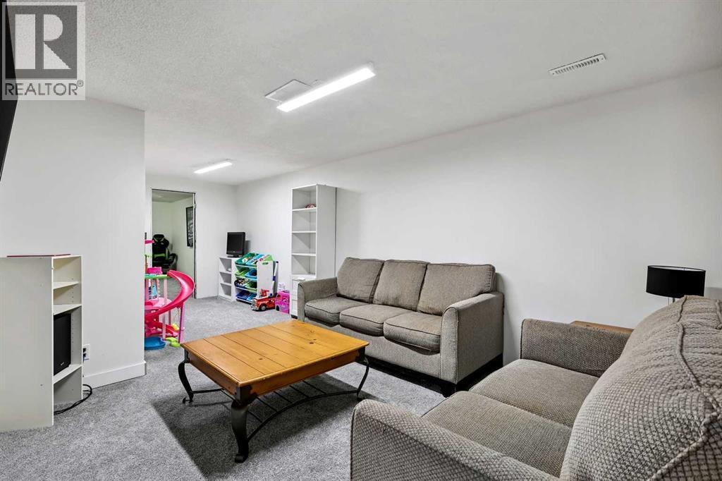 309 Olympia Drive SE — photo 24