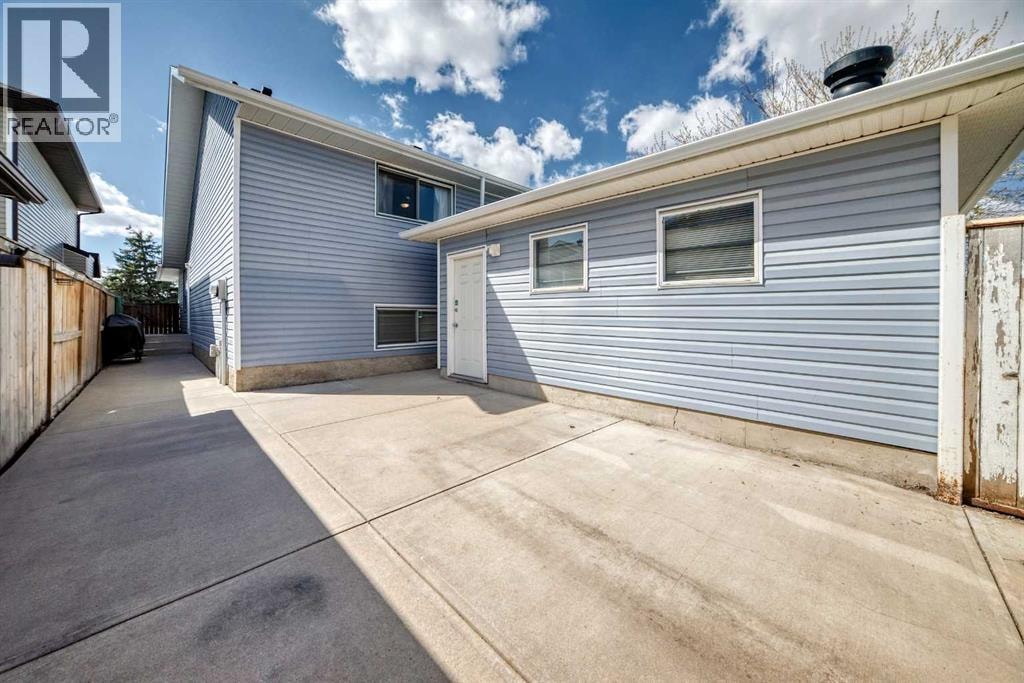 329 Martinwood Place NE — photo 14