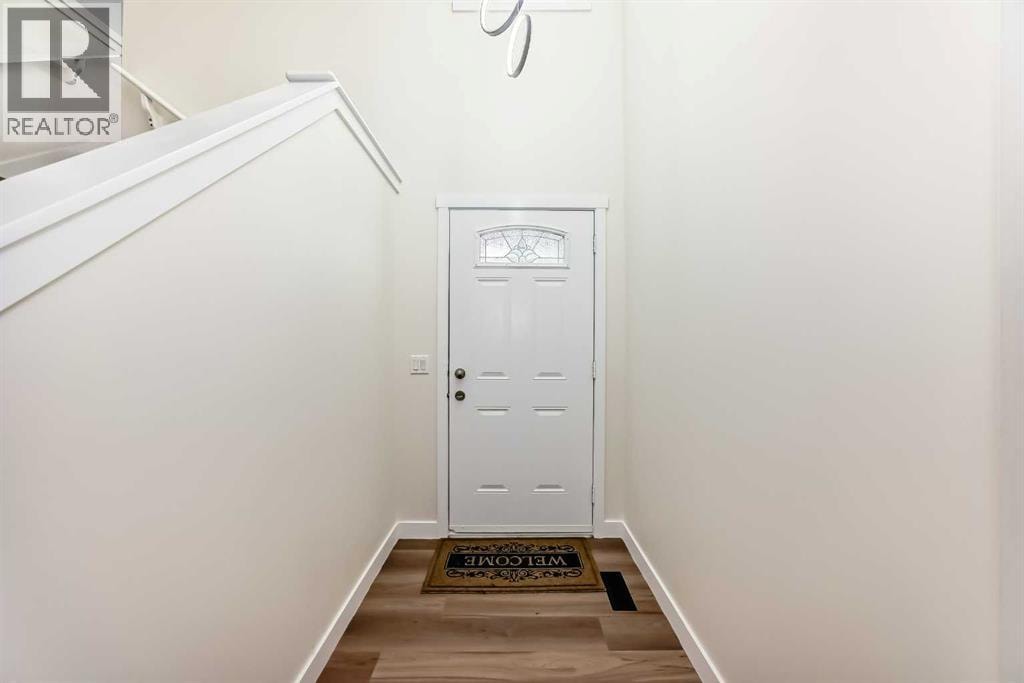 936 Cranston Drive SE — photo 3