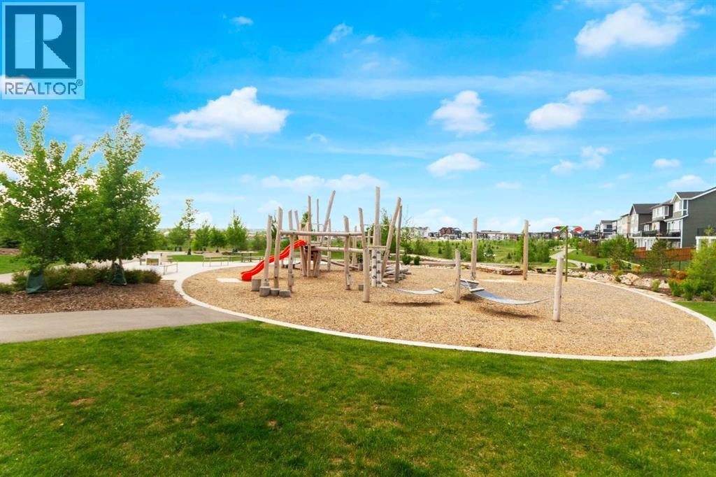 102 Setonstone Manor SE — photo 40