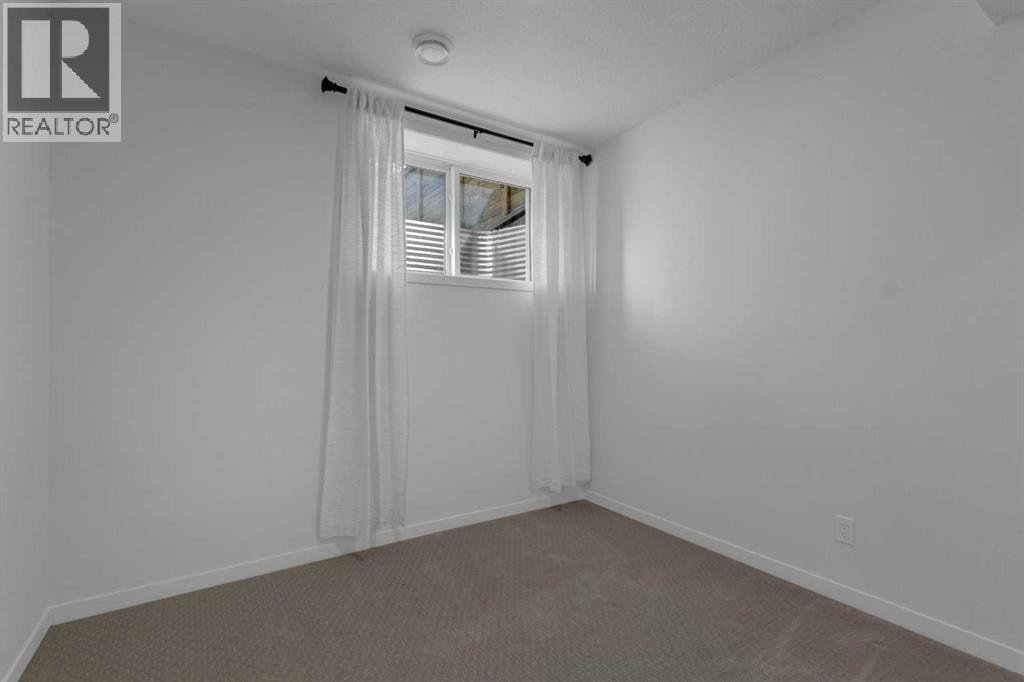 102 Setonstone Manor SE — photo 36