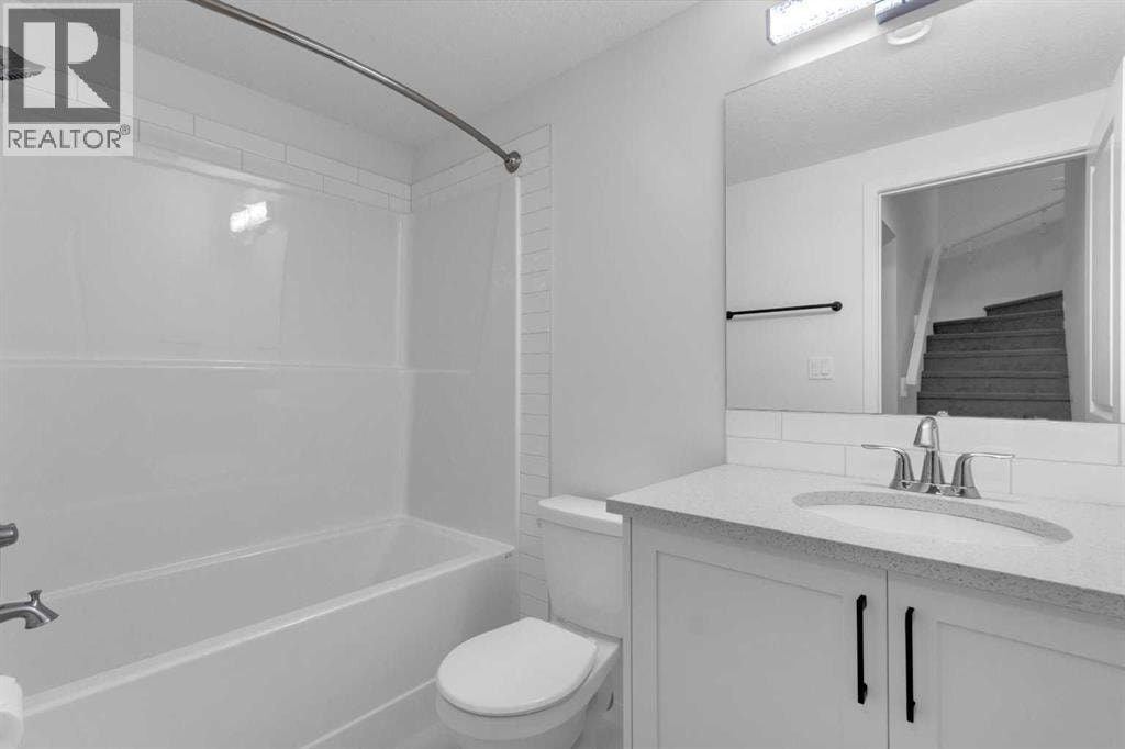 102 Setonstone Manor SE — photo 37