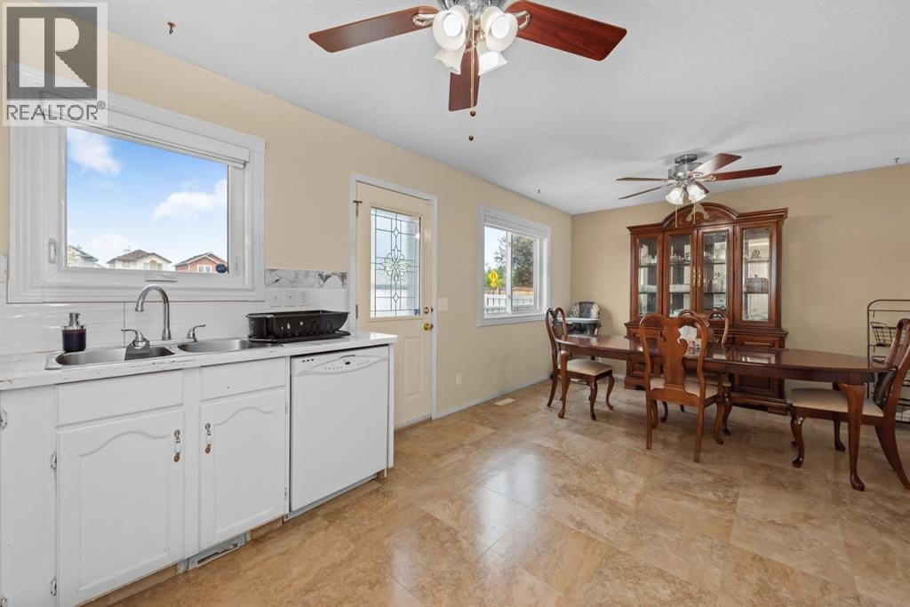 131 Coral Springs Circle NE — photo 13