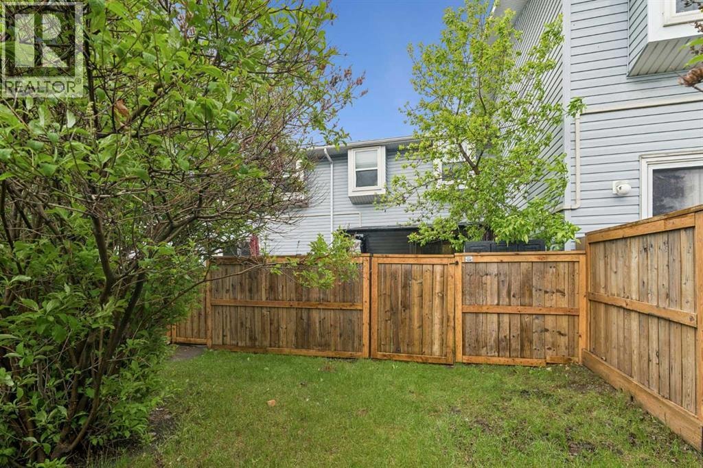 109, 4810 40 Avenue SW — photo 22