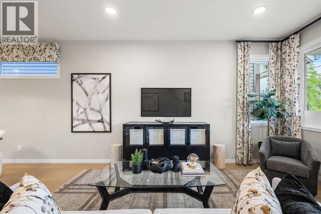 174 Mitchell Road NW — photo 4