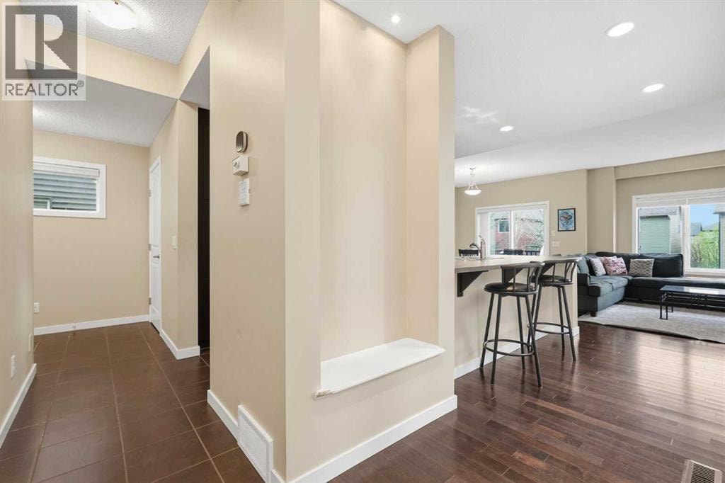 31 Evansridge Crescent NW — photo 12