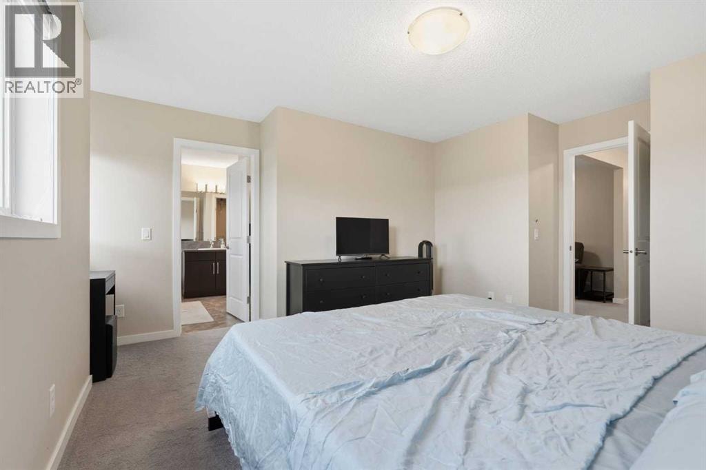 31 Evansridge Crescent NW — photo 21