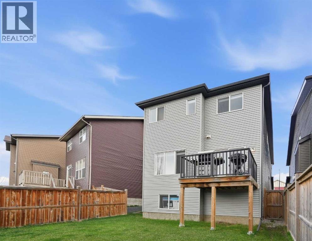 31 Evansridge Crescent NW — photo 44