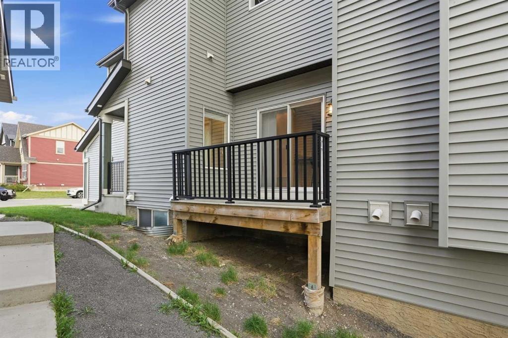 31 Evansridge Crescent NW — photo 41