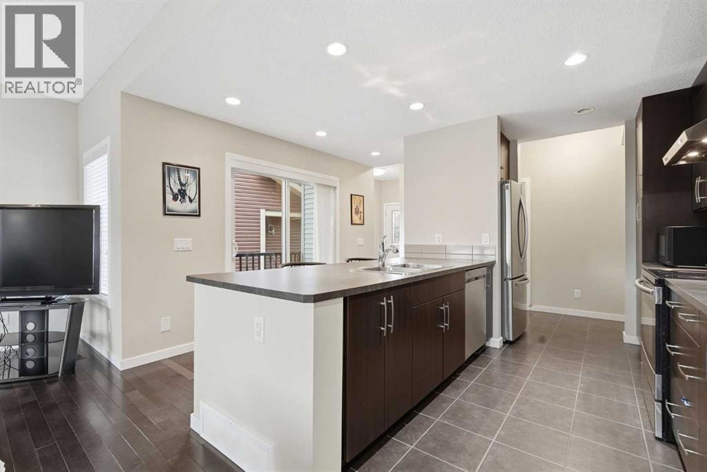 31 Evansridge Crescent NW — photo 10