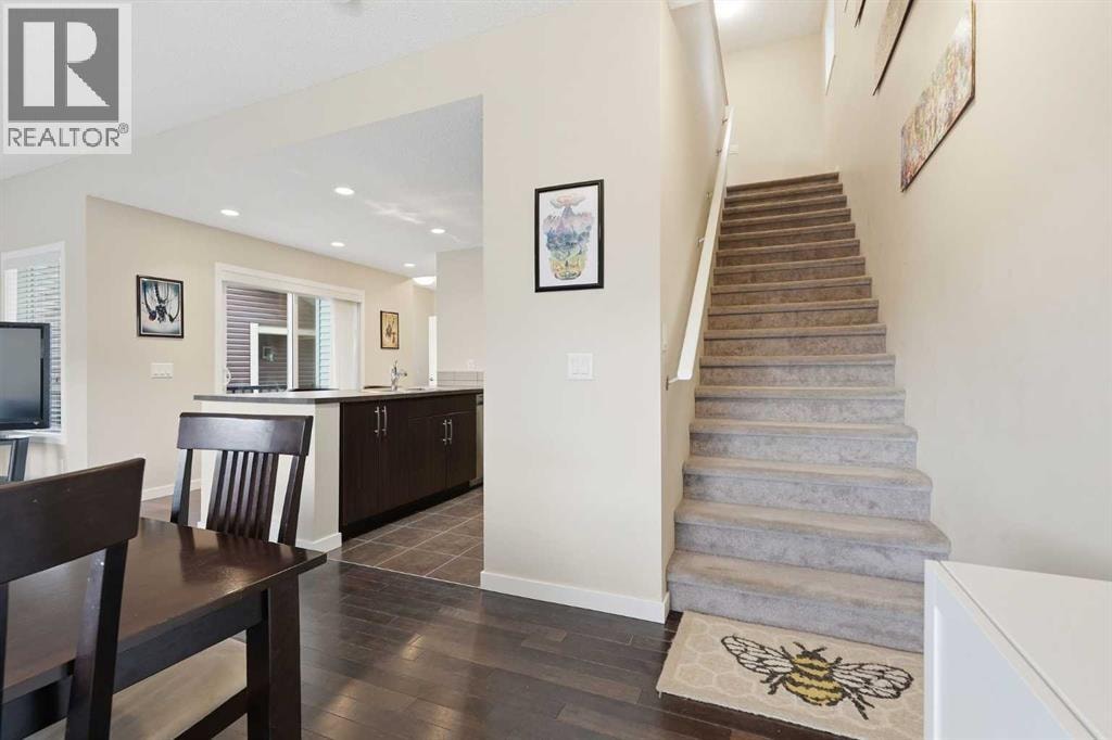 31 Evansridge Crescent NW — photo 17