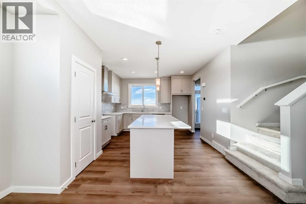 3037 Lanark Boulevard SE — photo 11