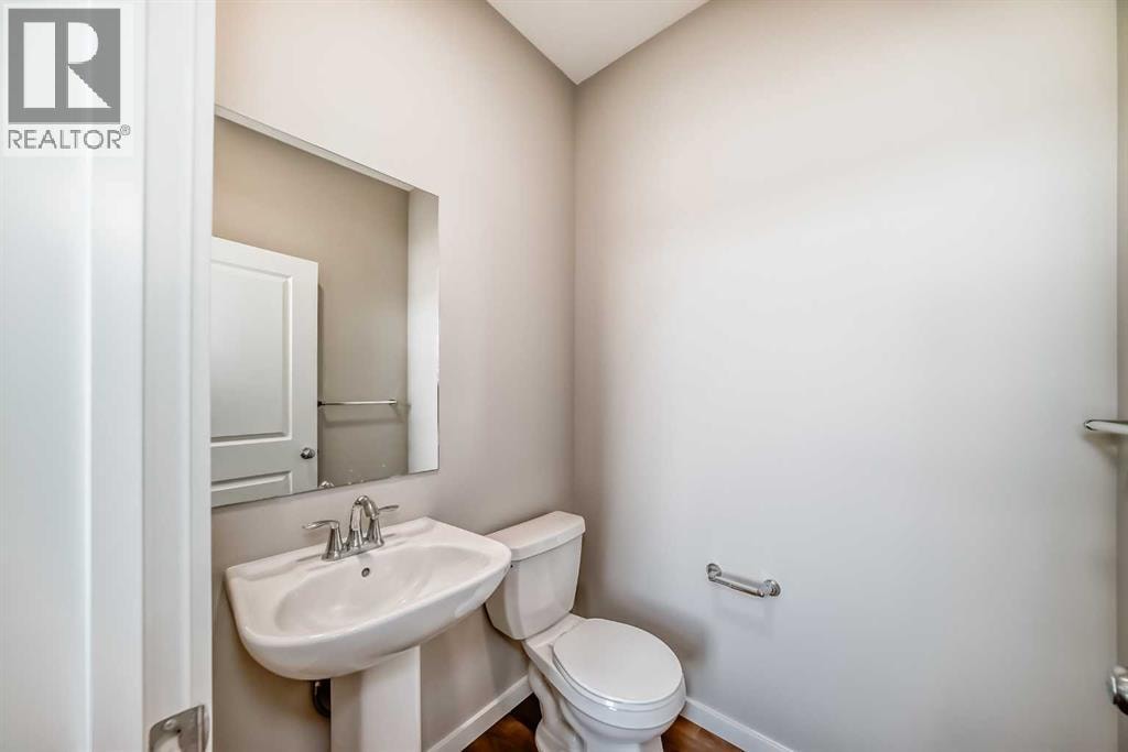 3037 Lanark Boulevard SE — photo 21