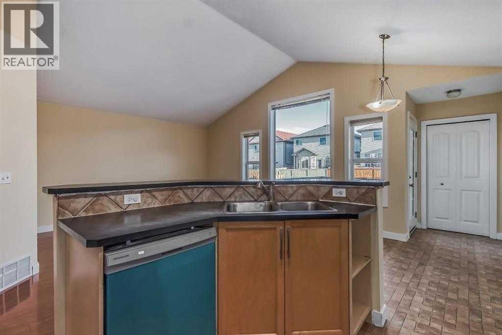 211 Saddlebrook Way NE — photo 9