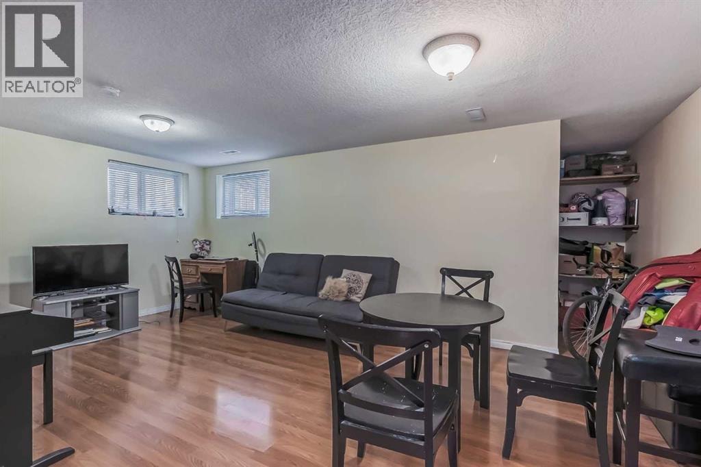 211 Saddlebrook Way NE — photo 36