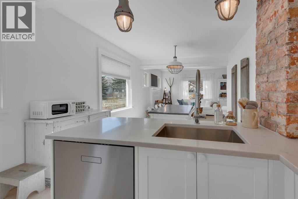 1312 4 Street NW — photo 12