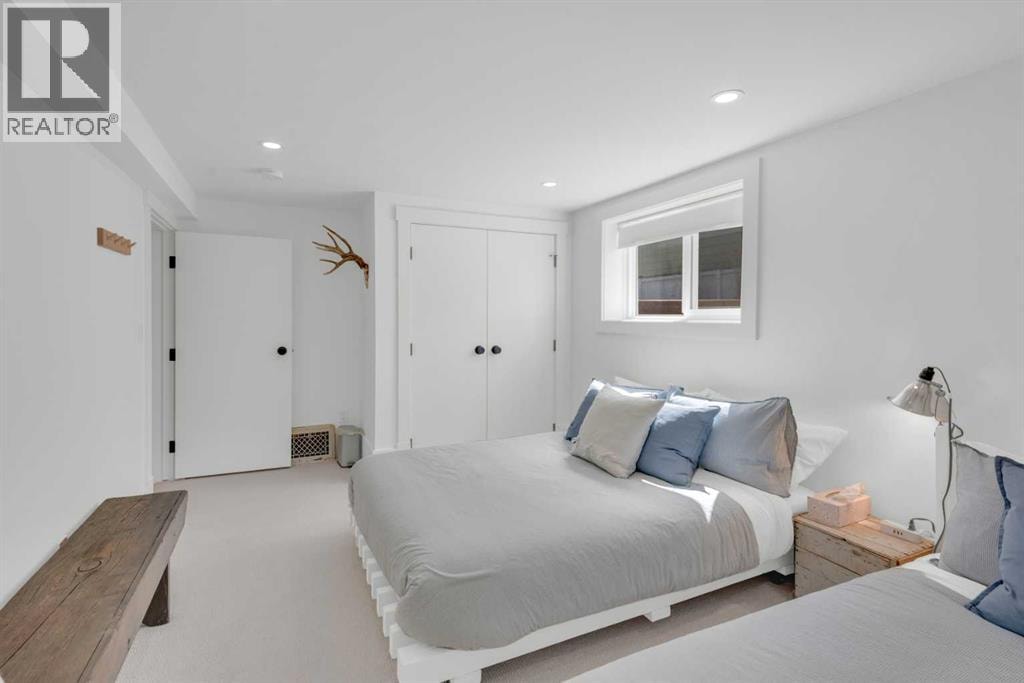 1312 4 Street NW — photo 29