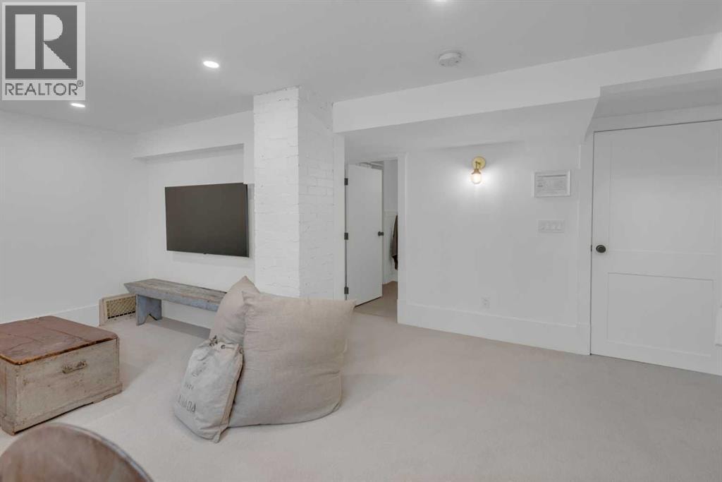 1312 4 Street NW — photo 24