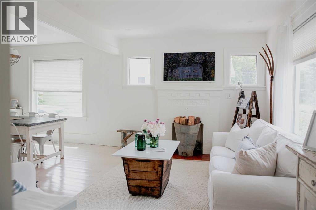1312 4 Street NW — photo 5