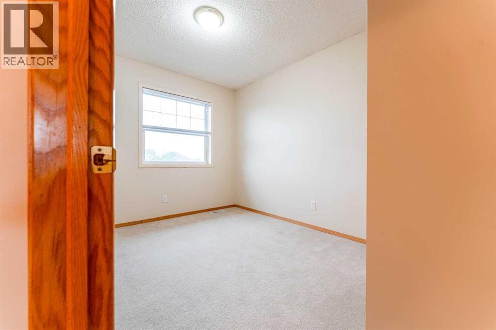 125 Bridlewood Court SW — photo 23