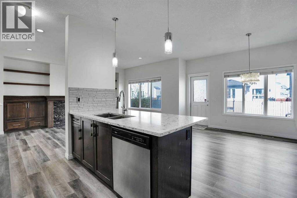 379 Skyview Shores Manor NE — photo 18