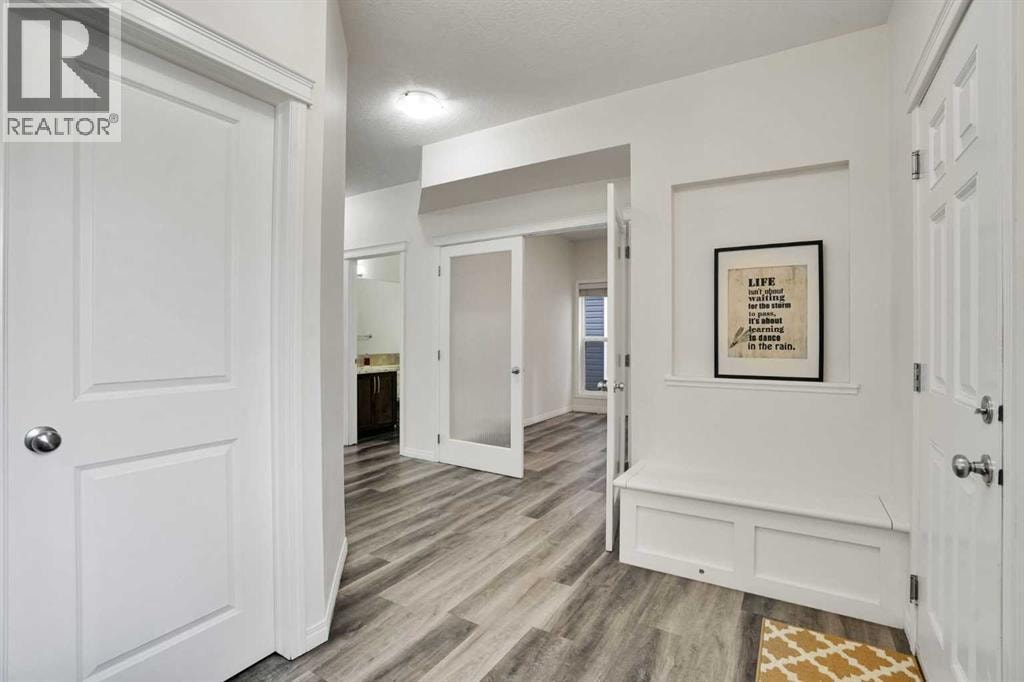 379 Skyview Shores Manor NE — photo 5