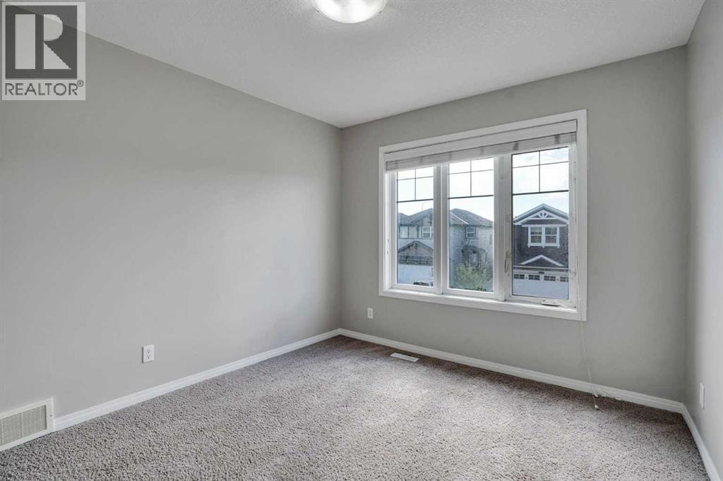 379 Skyview Shores Manor NE — photo 25