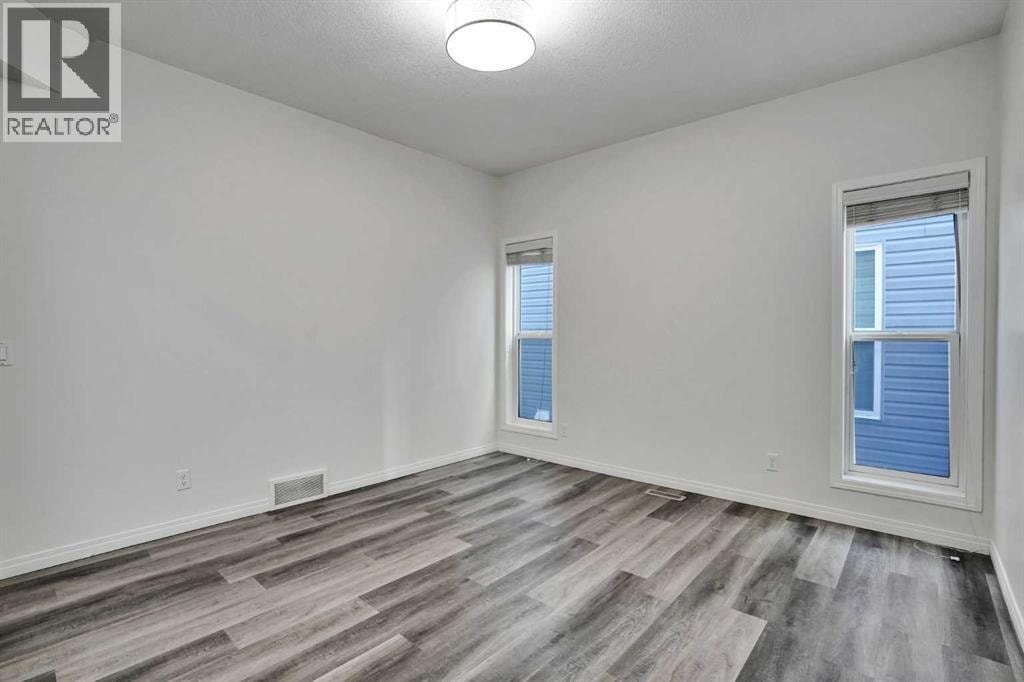 379 Skyview Shores Manor NE — photo 6