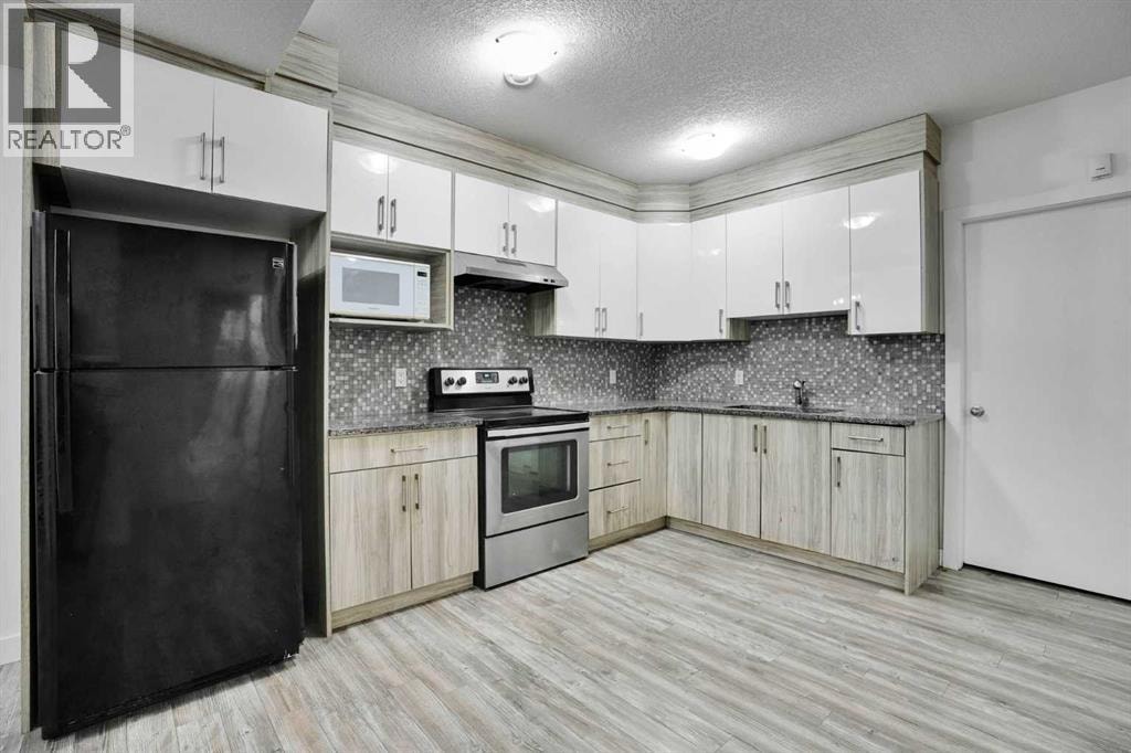 379 Skyview Shores Manor NE — photo 41
