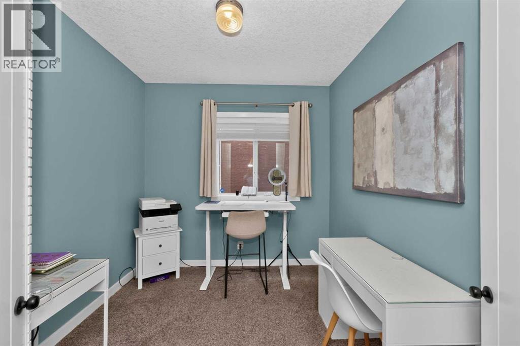 244 Mahogany Bay SE — photo 11