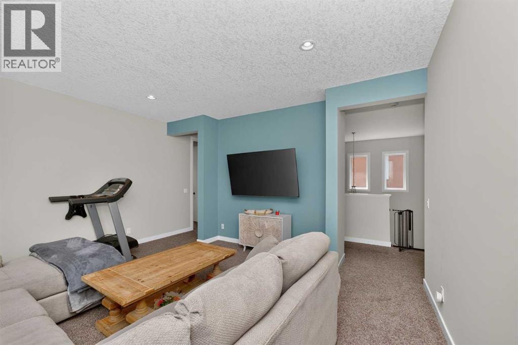 244 Mahogany Bay SE — photo 25