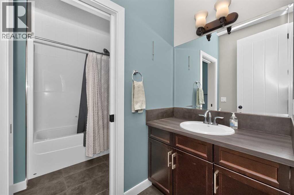 244 Mahogany Bay SE — photo 36