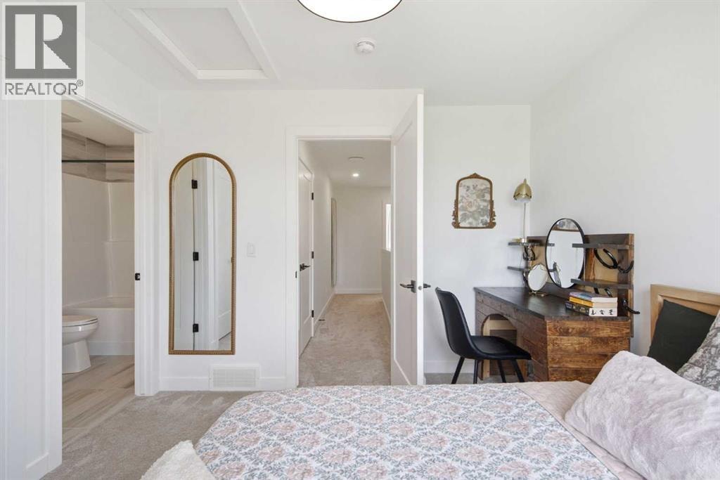 5111 19 Street SW — photo 39