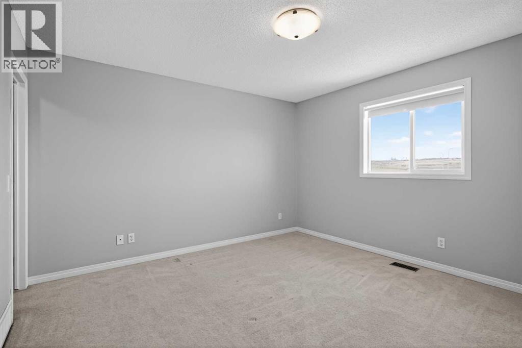 124 Everglen Way SW — photo 21