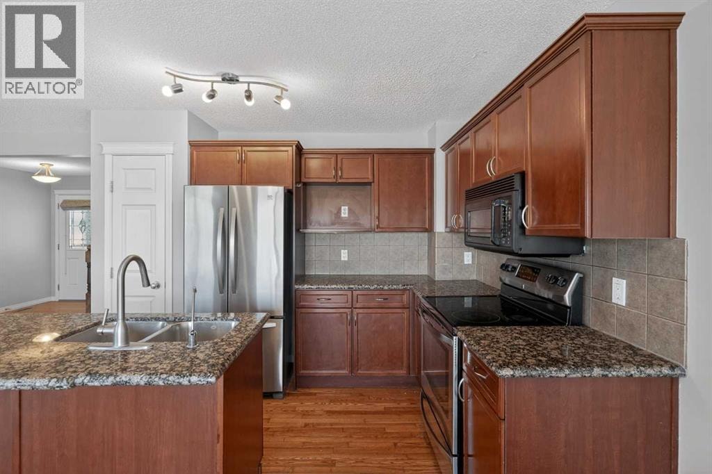 124 Everglen Way SW — photo 11