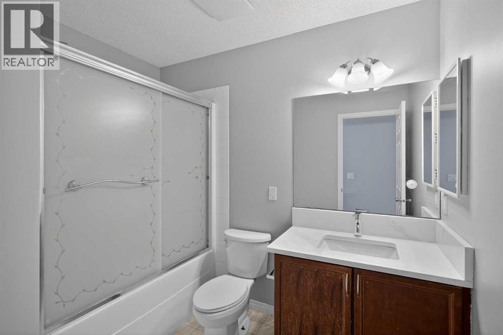 124 Everglen Way SW — photo 27