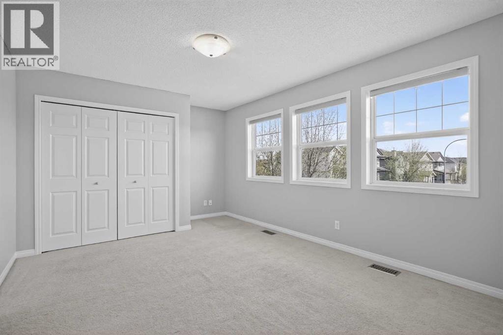 124 Everglen Way SW — photo 17