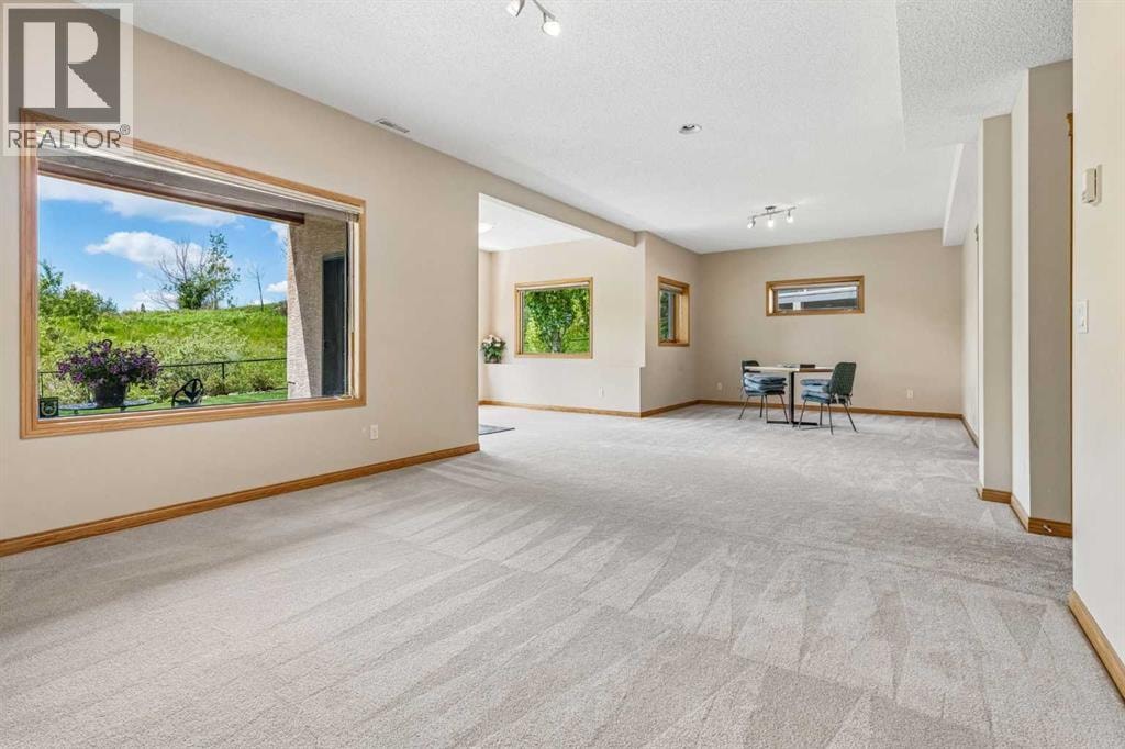 127 Edgeridge Close NW — photo 34
