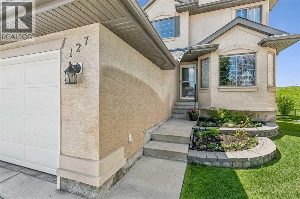 127 Edgeridge Close NW — photo 5