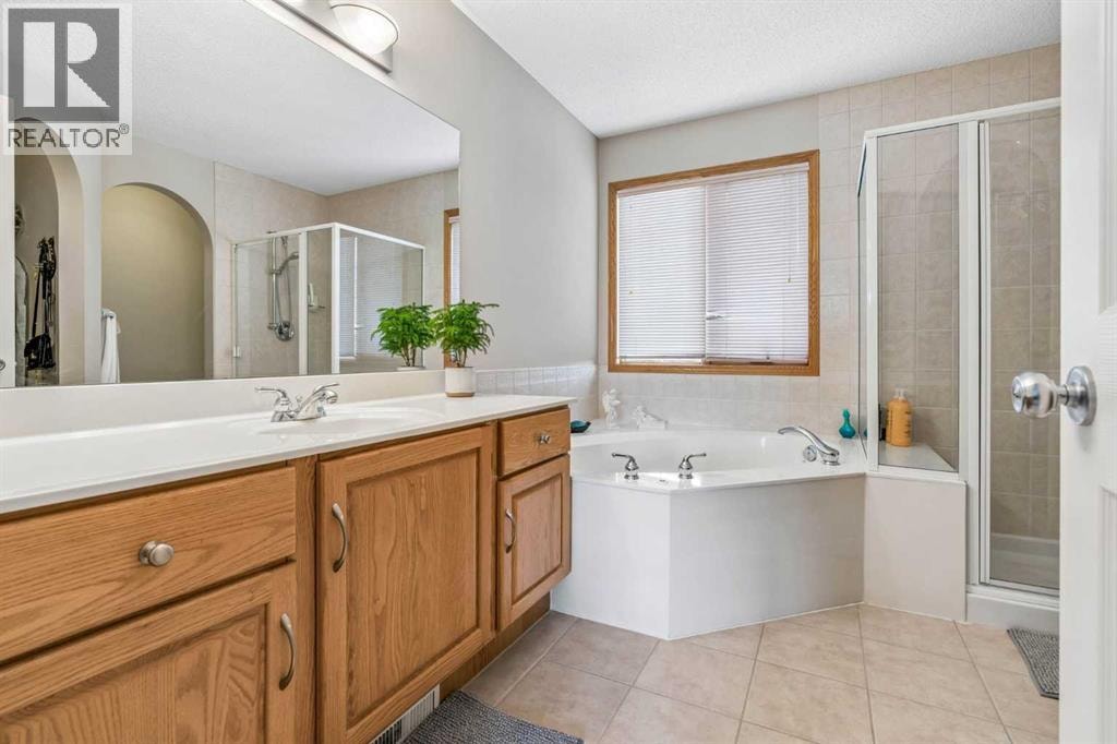 127 Edgeridge Close NW — photo 27