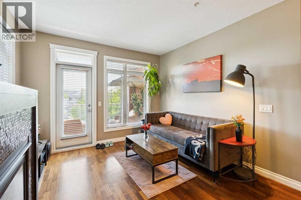 303, 10 Hemlock Crescent SW — photo 12
