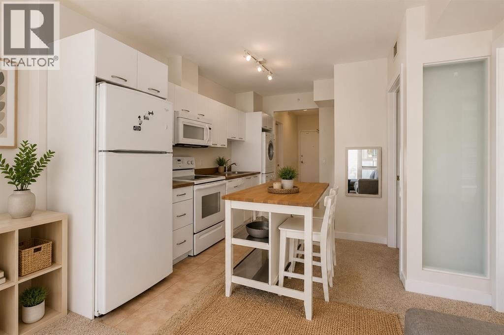 403, 3830 Brentwood Road NW — photo 5