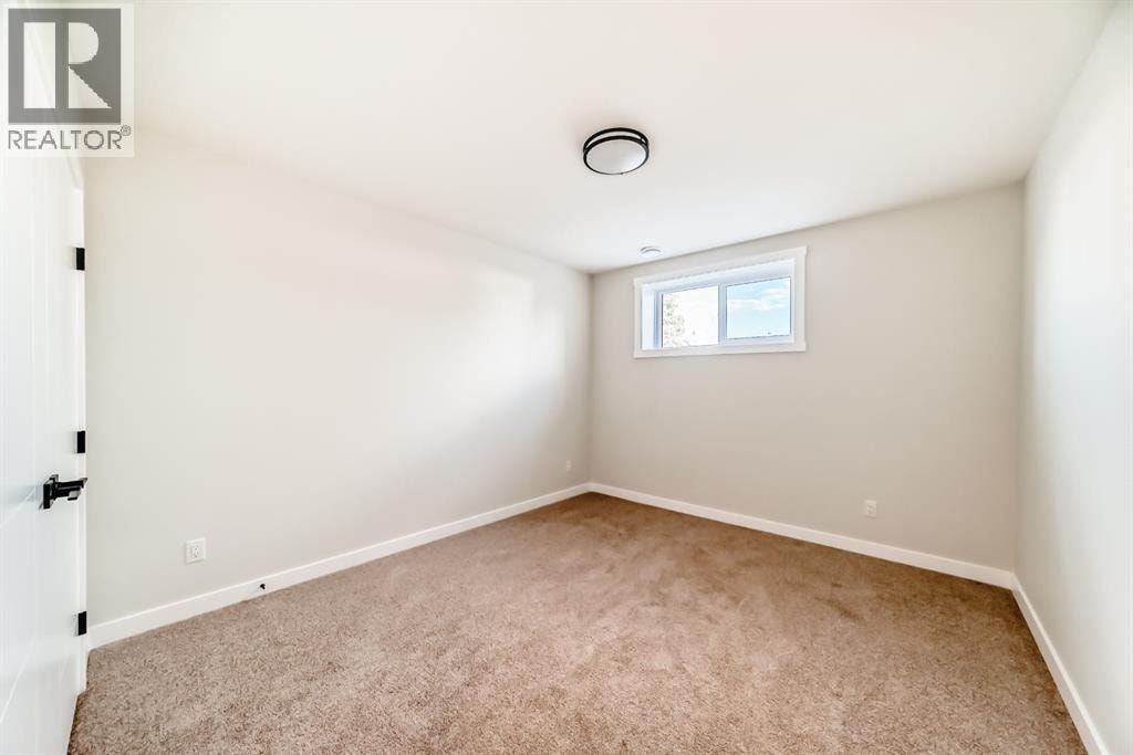 1103 Clover Close — photo 31